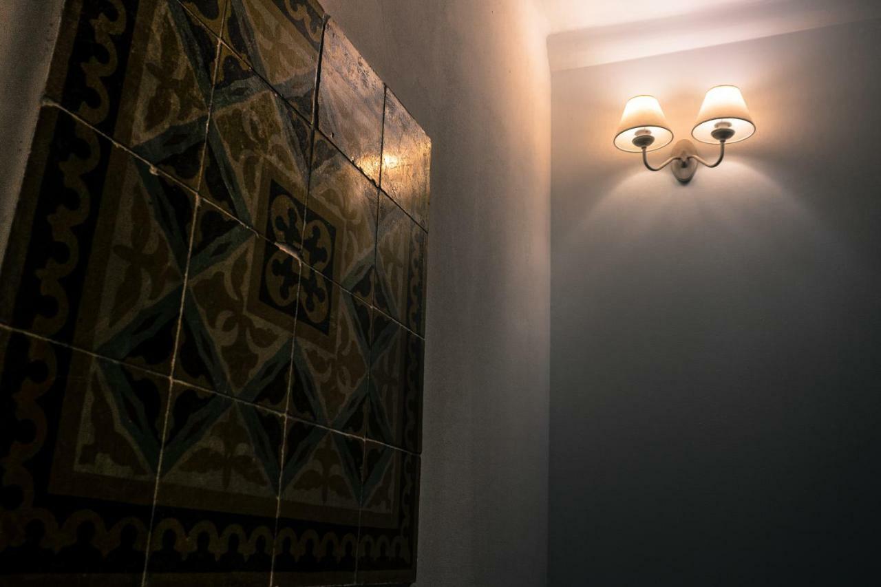 La Antigua Fonda Apartment Hervas Bagian luar foto