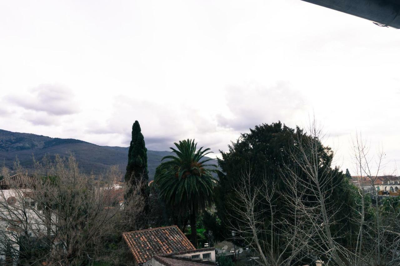 La Antigua Fonda Apartment Hervas Bagian luar foto
