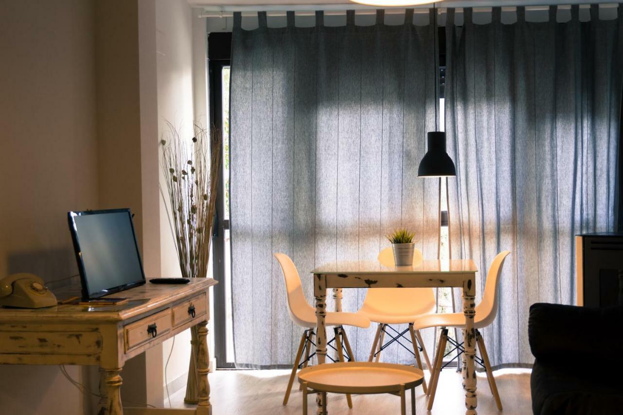 La Antigua Fonda Apartment Hervas Bagian luar foto