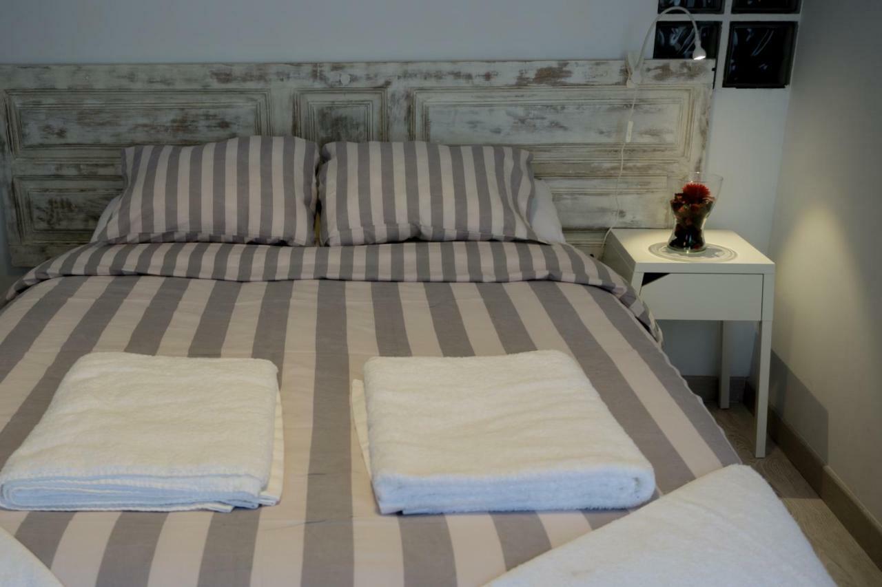 La Antigua Fonda Apartment Hervas Bagian luar foto