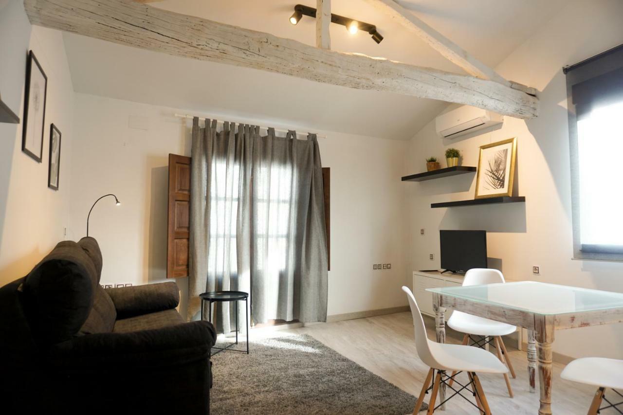La Antigua Fonda Apartment Hervas Bagian luar foto