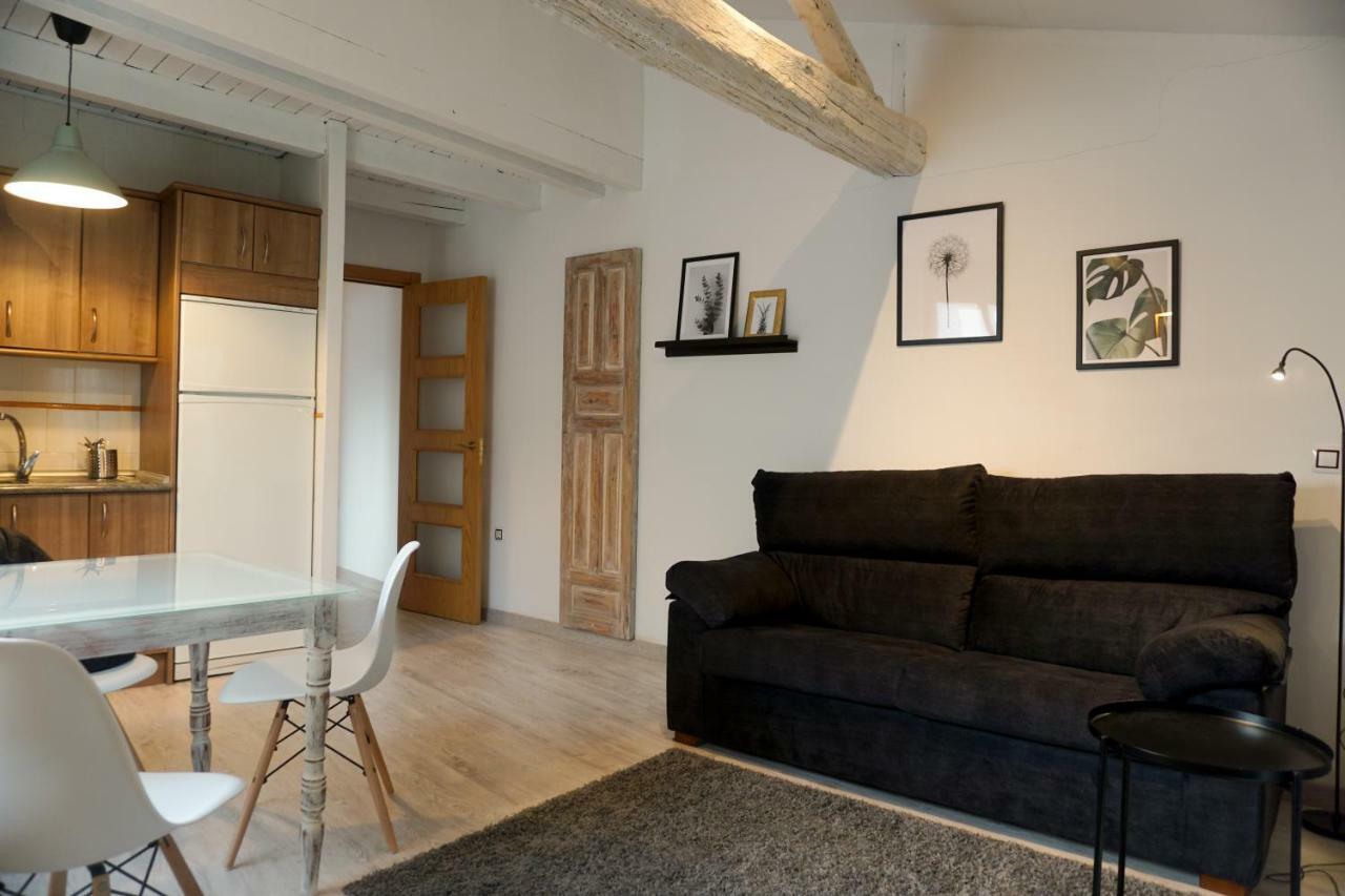 La Antigua Fonda Apartment Hervas Bagian luar foto